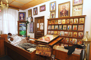 Церковная лавка