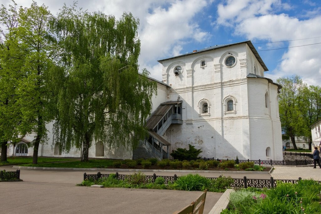 Церковь Воскресения Христова, Настоятельские палаты, Спасо-Преображенский монастырь, Ярославль