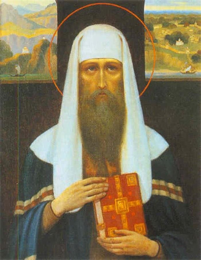 первый митрополит киевский михаил