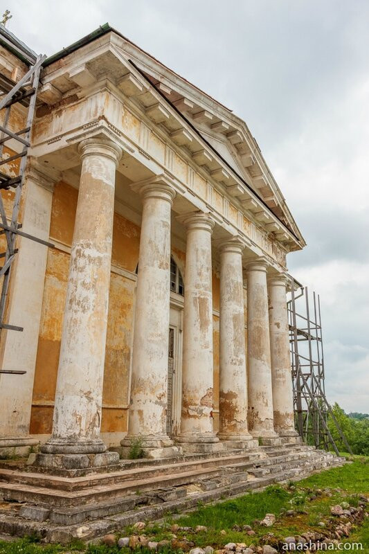 Портик Борисоглебского собора, Торжок